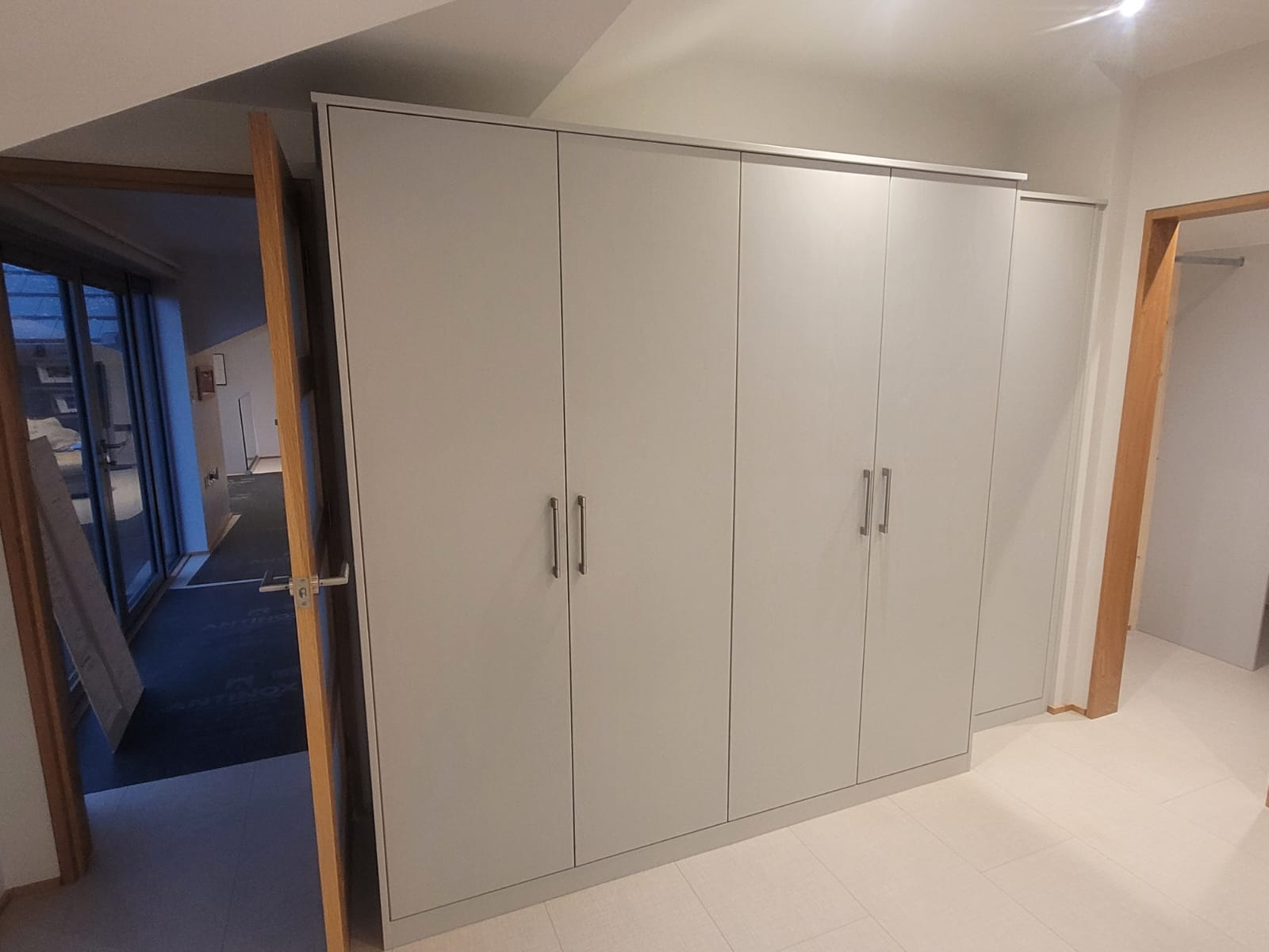 Kitchen fit-out